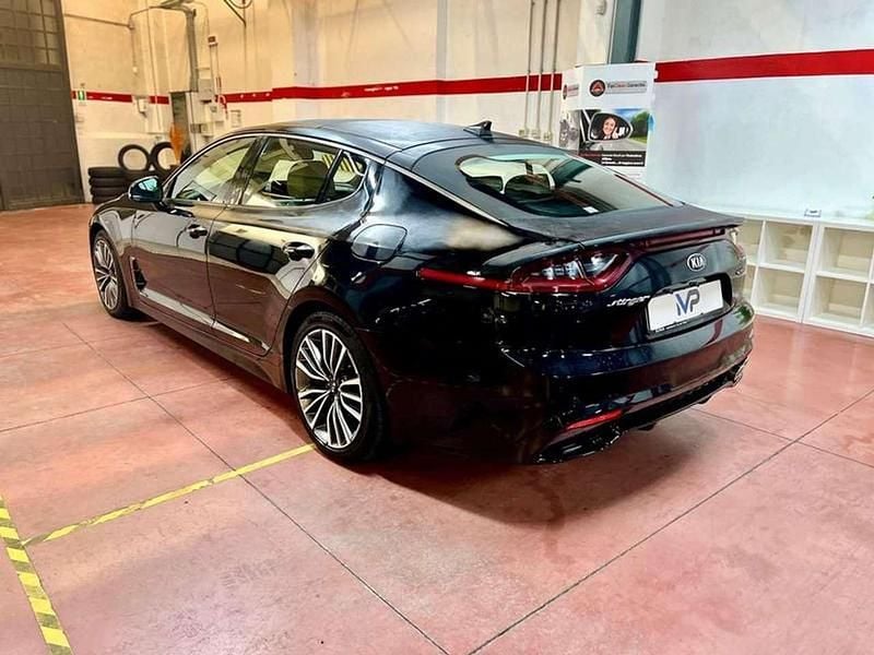 Usata Kia Stinger GT-Line 200 CV (147 kW) 2019 Nero Utilitaria