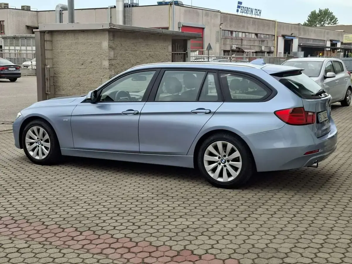 Usata BMW 316 116 CV (85 kW) 2014 Blu/azzurro Station wagon
