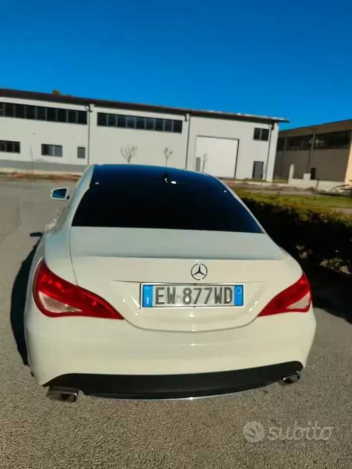 Käytetty Mercedes CLA180 109 HP (80 kW) 2014 Valkoinen Sedan