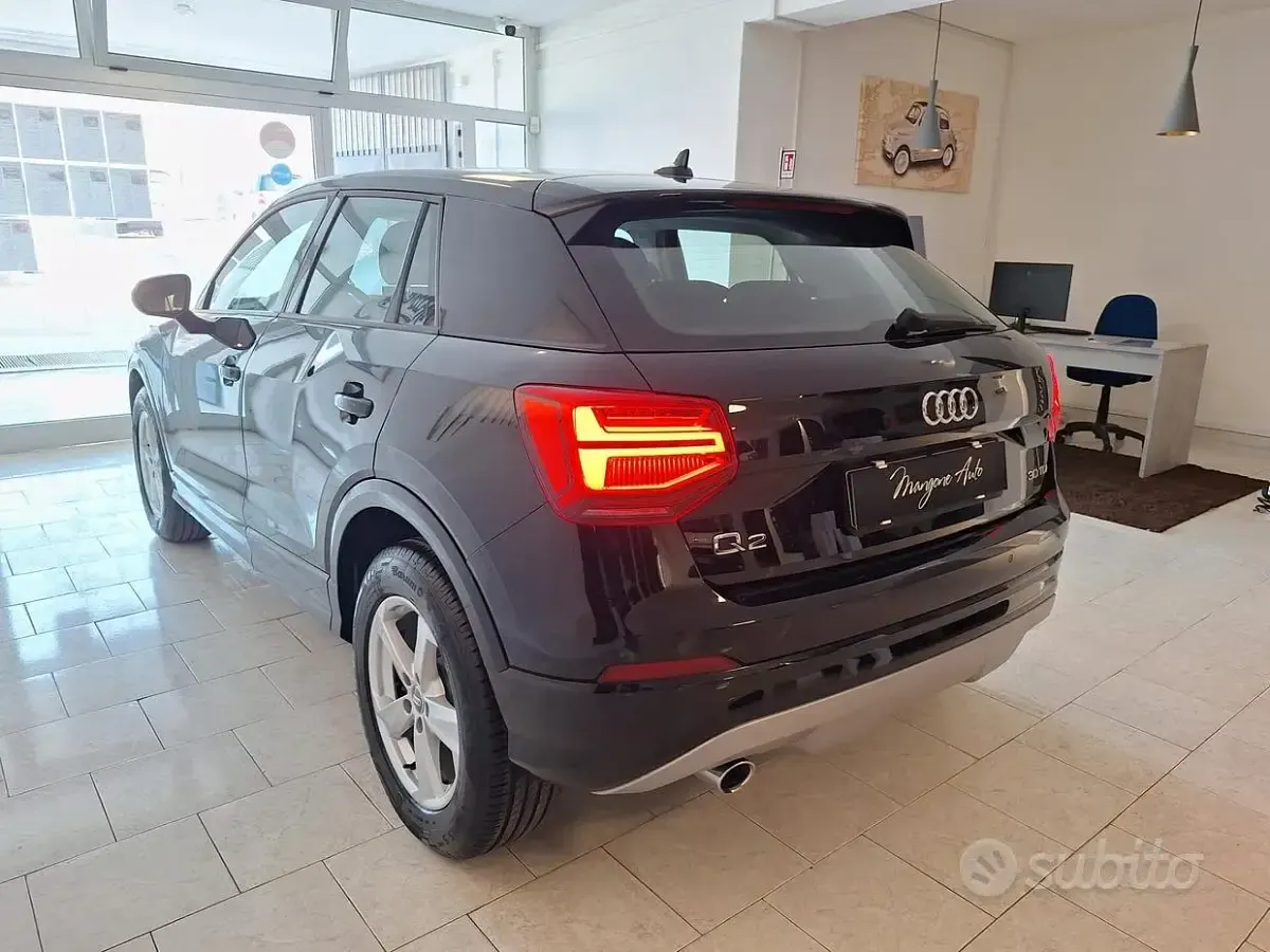 Usata Audi Q2 Admired 116 CV (85 kW) 2019 Nero SUV