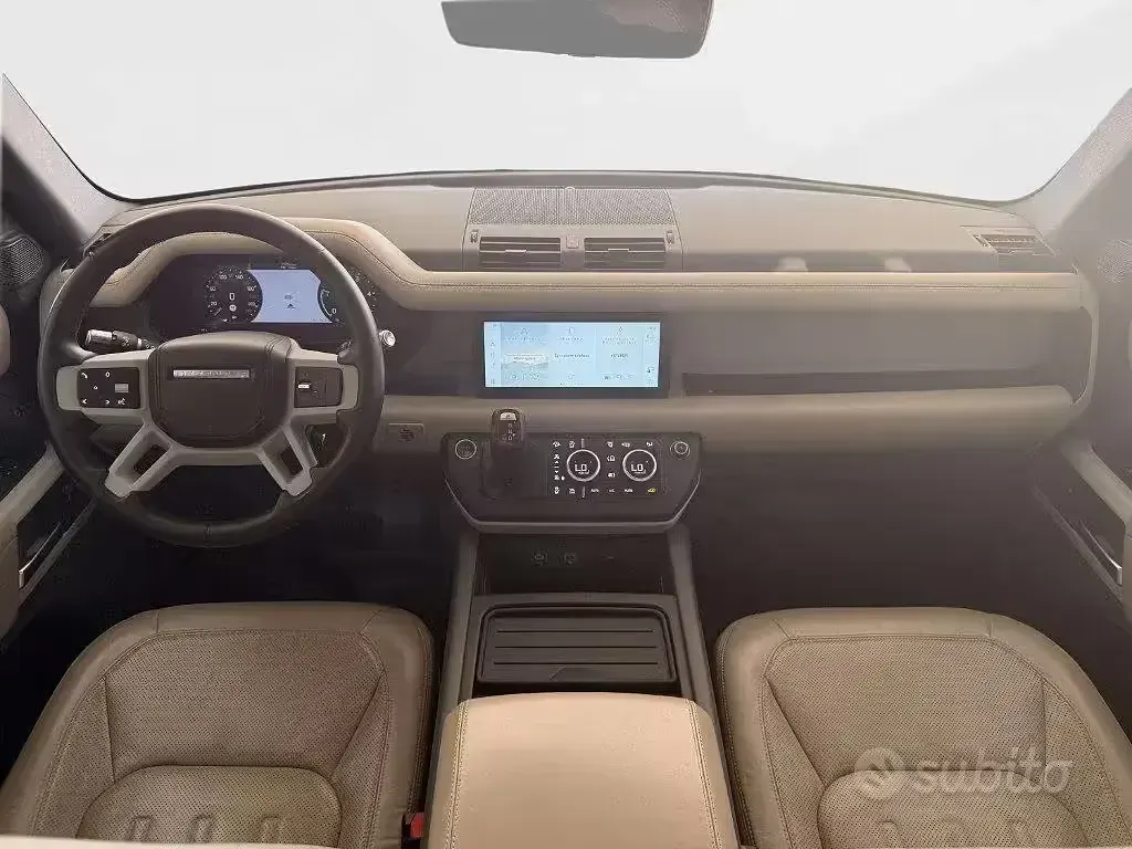 Usata Land Rover Defender First Edition 239 CV (175 kW) 2020 Verde SUV