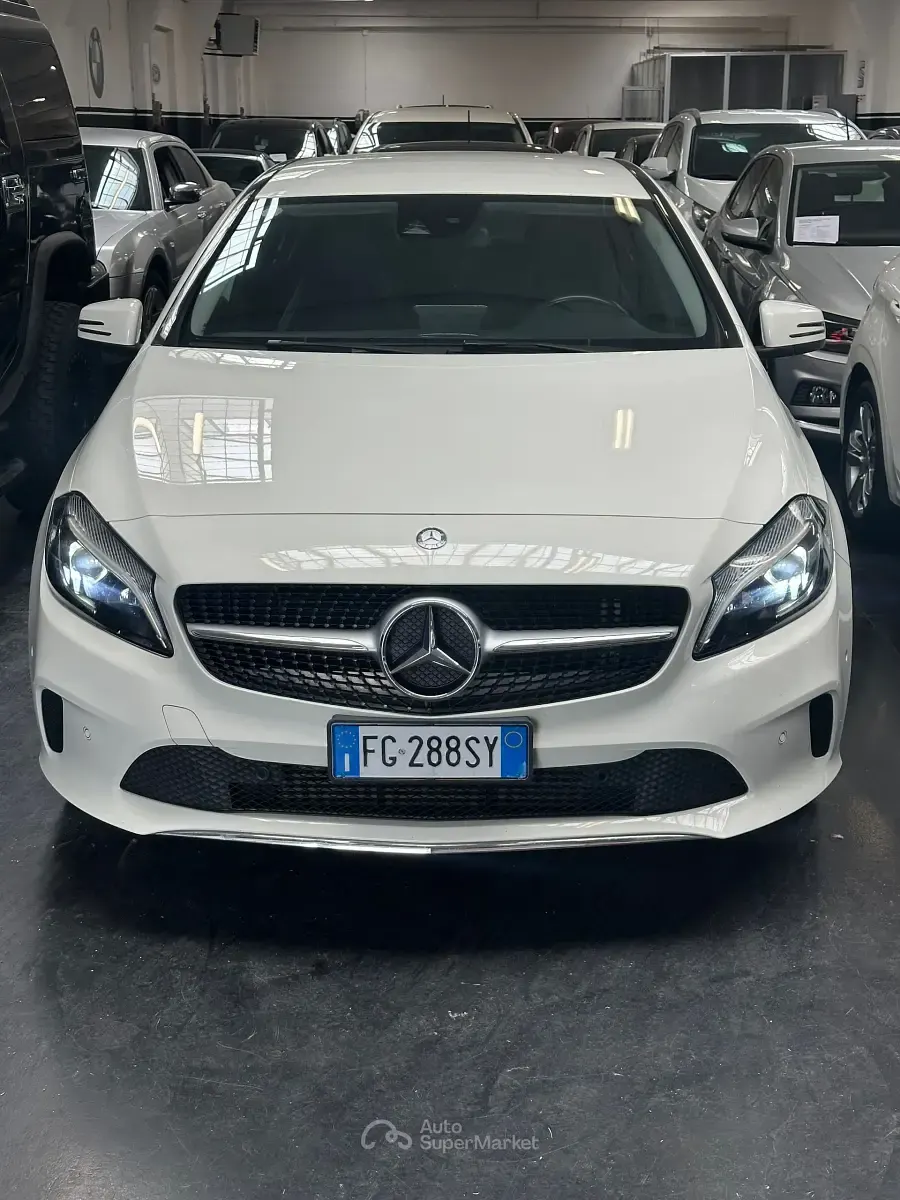 Usata Mercedes A200 136 CV (100 kW) 2016 Bianco Berlina