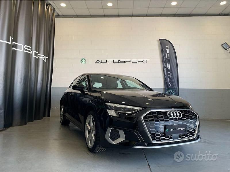 Nero Usata 2023 Audi A3 e-tron Advanced Due volumi | 28.400 € (Super prezzo) - Immagine 1/4