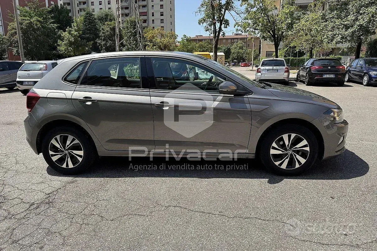 Usata VW Polo Comfortline 80 CV (58 kW) 2021 Grigio Utilitaria
