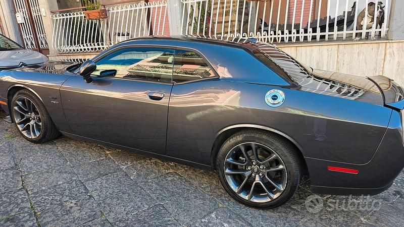 Usata Dodge Challenger 250 CV (183 kW) 2023 Grigio Coupé