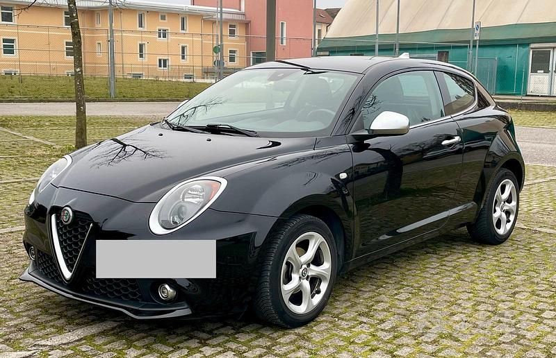Usata Alfa Romeo MiTo Super 77 CV (56 kW) 2016 Nero Utilitaria