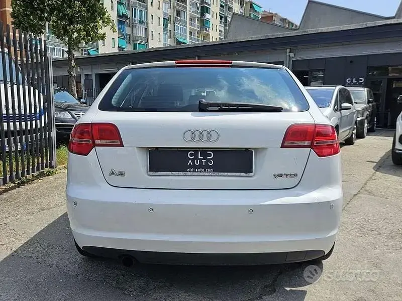 Usata Audi A3 Ambition 90 CV (66 kW) 2010 Bianco Utilitaria