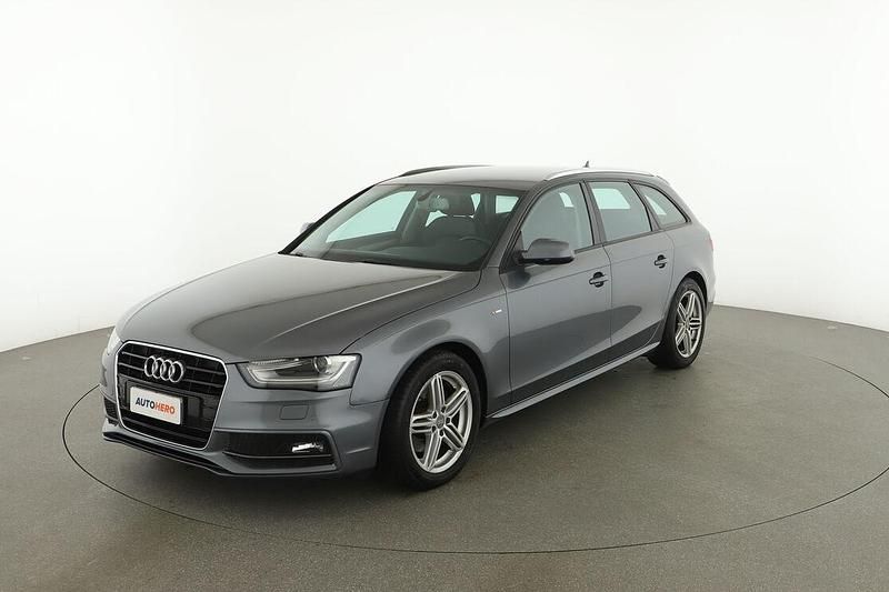 Usado Audi A4 150 CV (110 kW) 2015 Gris Familiar
