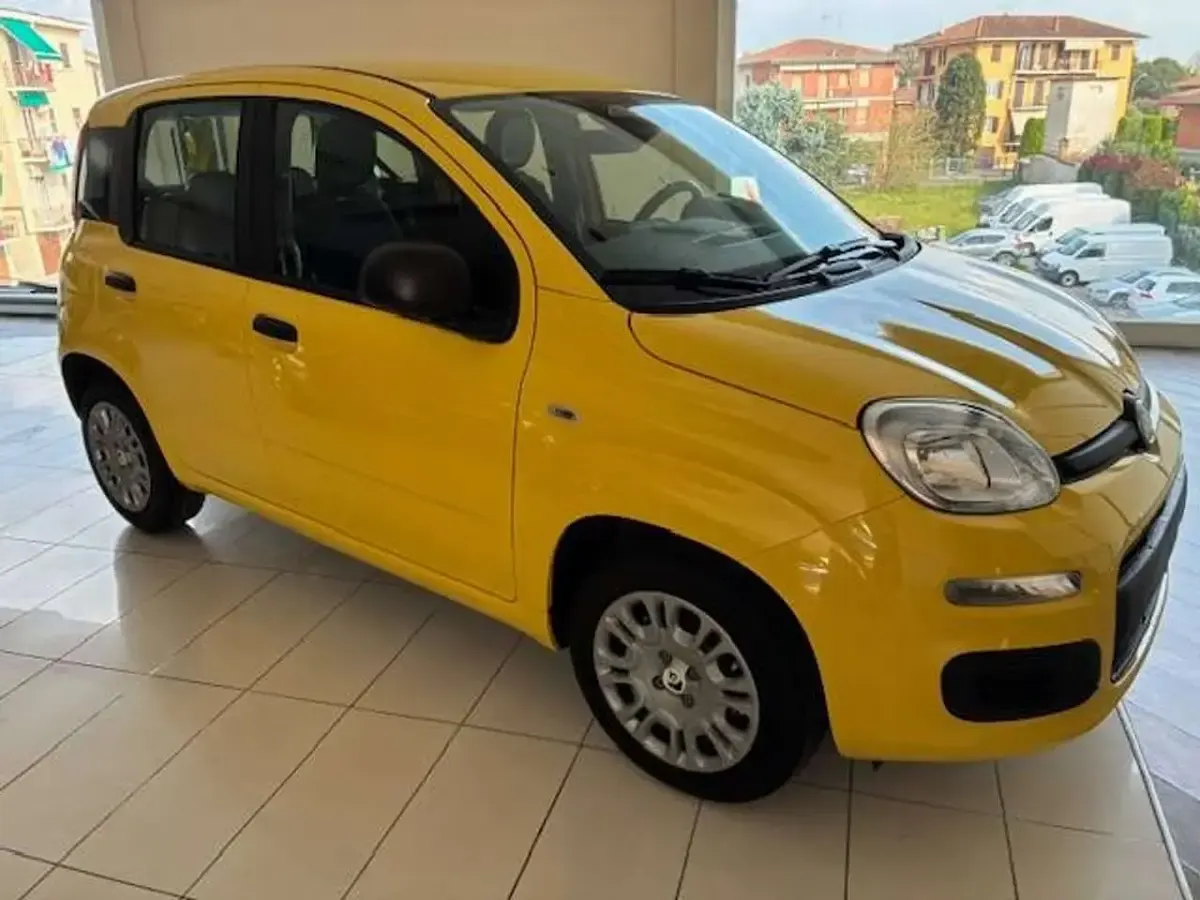 Nuova Fiat Panda Pop 65 CV (47 kW) 2026 Giallo sole Utilitaria