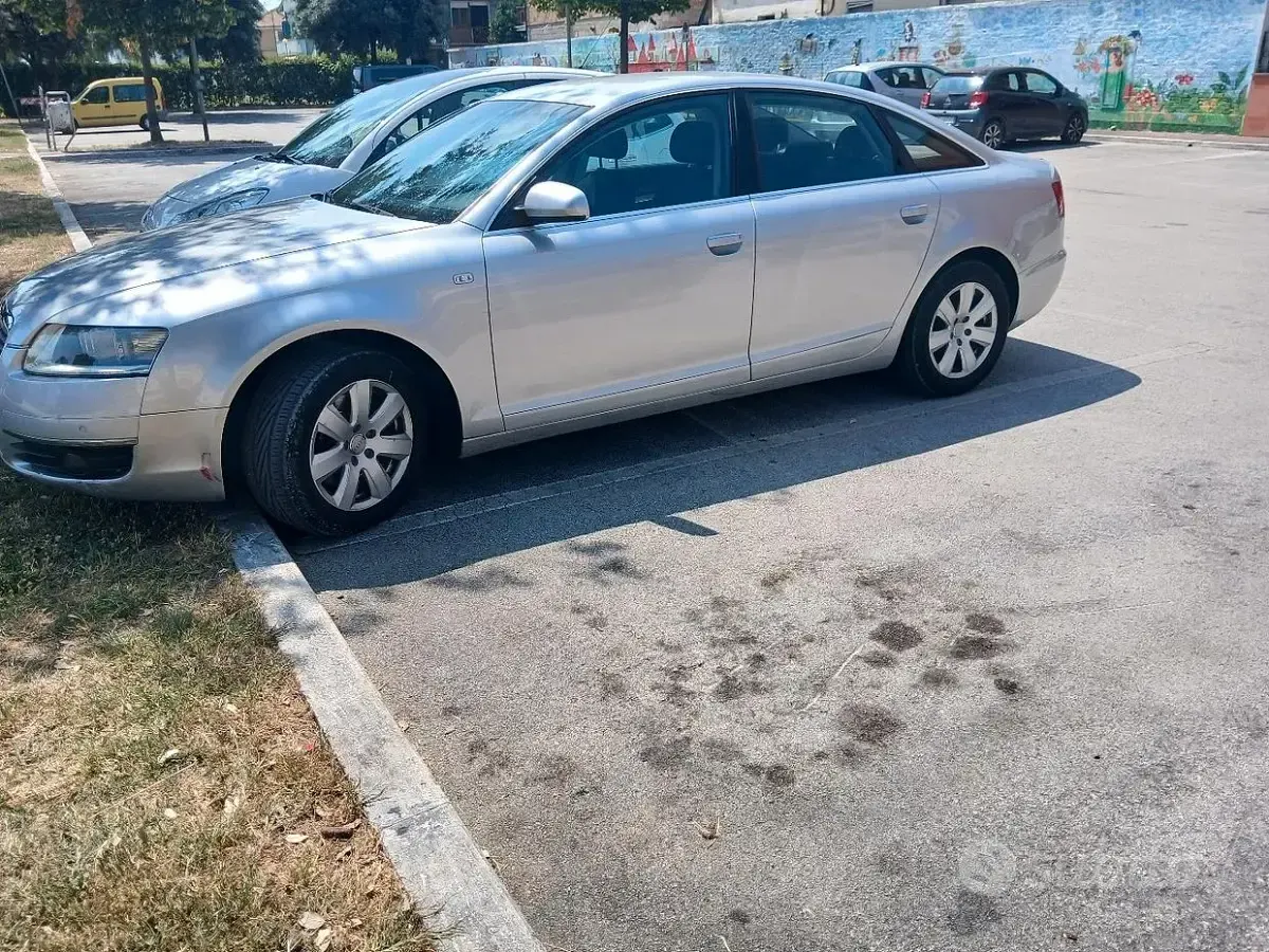 Usata Audi A6 140 CV (102 kW) 2005 Grigio Berlina