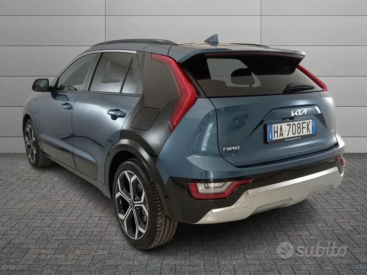 Usata Kia Niro 93 CV (68 kW) 2025 Blu SUV