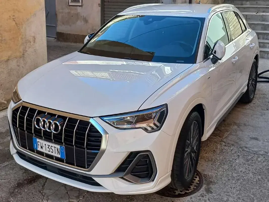Usata Audi Q3 S-Line 150 CV (110 kW) 2019 Bianco SUV