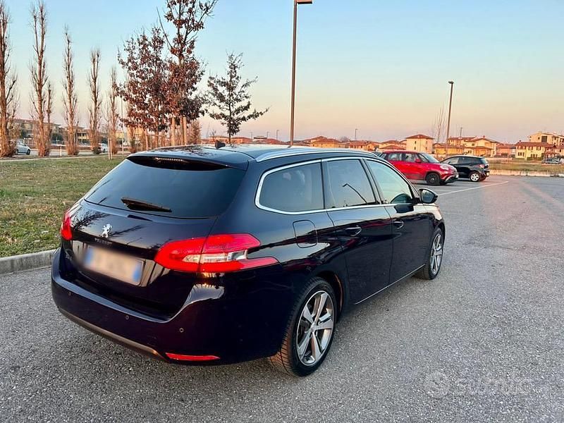 Usata Peugeot 308 Allure 131 CV (96 kW) 2019 Blu Station wagon