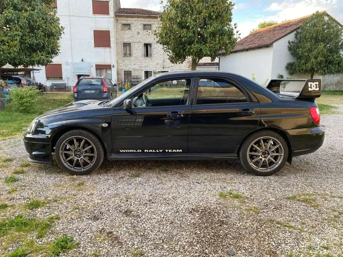 Usata Subaru Impreza 224 CV (164 kW) 2003 Nero Station wagon