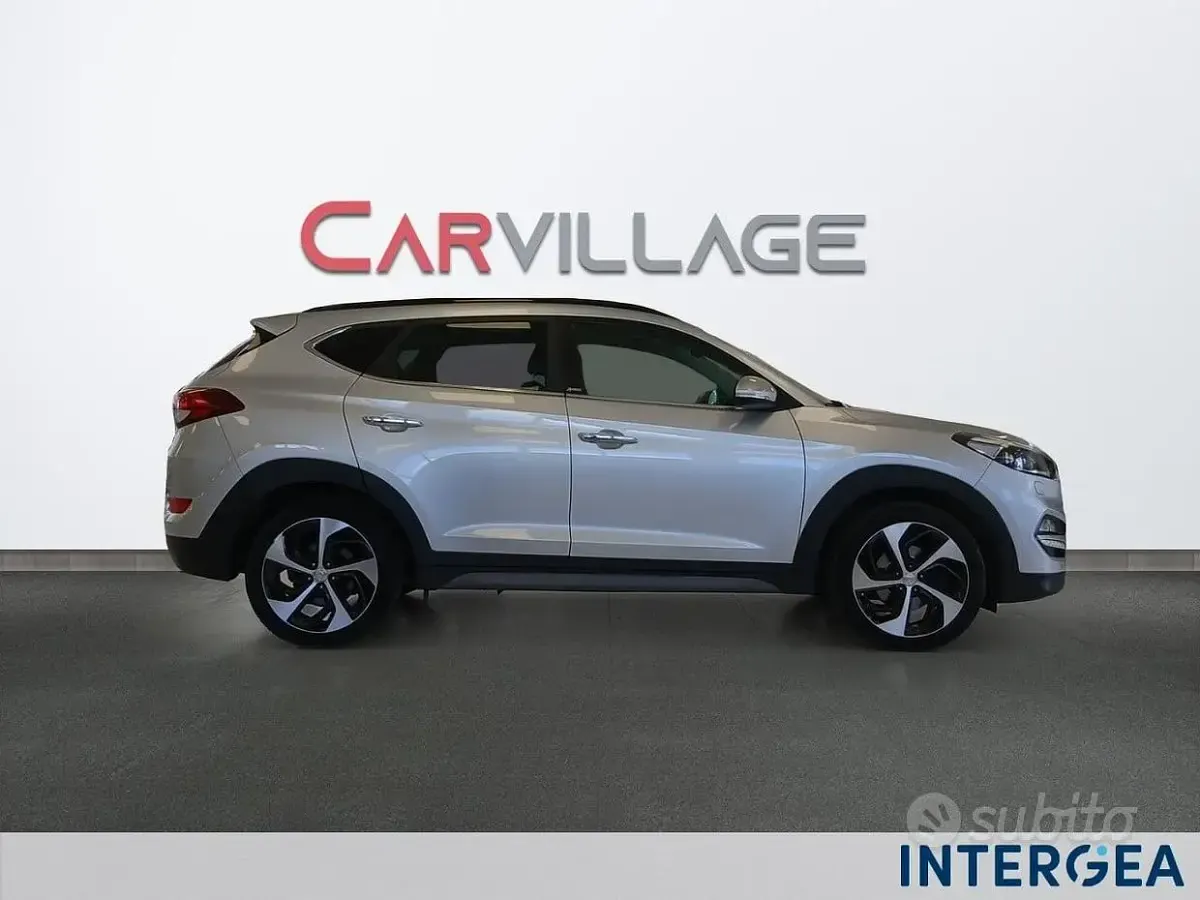 Begagnad Hyundai Tucson Xpossible 136 HK (100 kW) 2016 Grå SUV