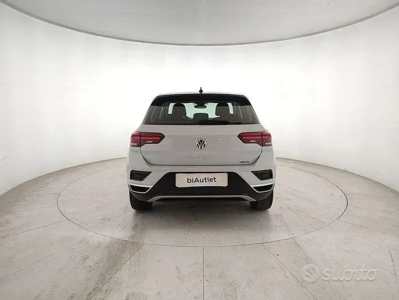 Usata VW T-Roc Style 150 CV (110 kW) 2019 Bianco SUV
