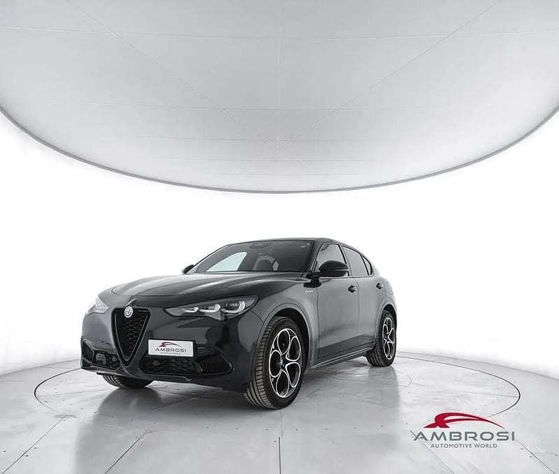 Usata Alfa Romeo Stelvio Veloce 210 CV (154 kW) 2025 Nero SUV