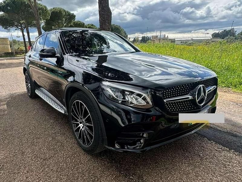 Usata Mercedes GLC250 AMG 204 CV (150 kW) 2018 Nero Coupé