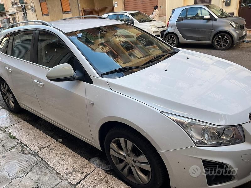 Usata Chevrolet Cruze 131 CV (96 kW) 2013 Bianco Station wagon