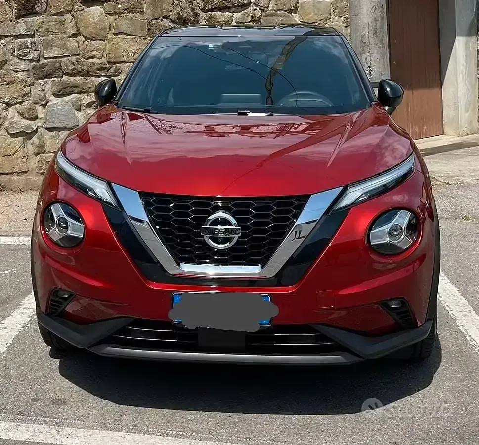 Usata Nissan Juke N-Connecta 114 CV (83 kW) 2022 Rosso SUV