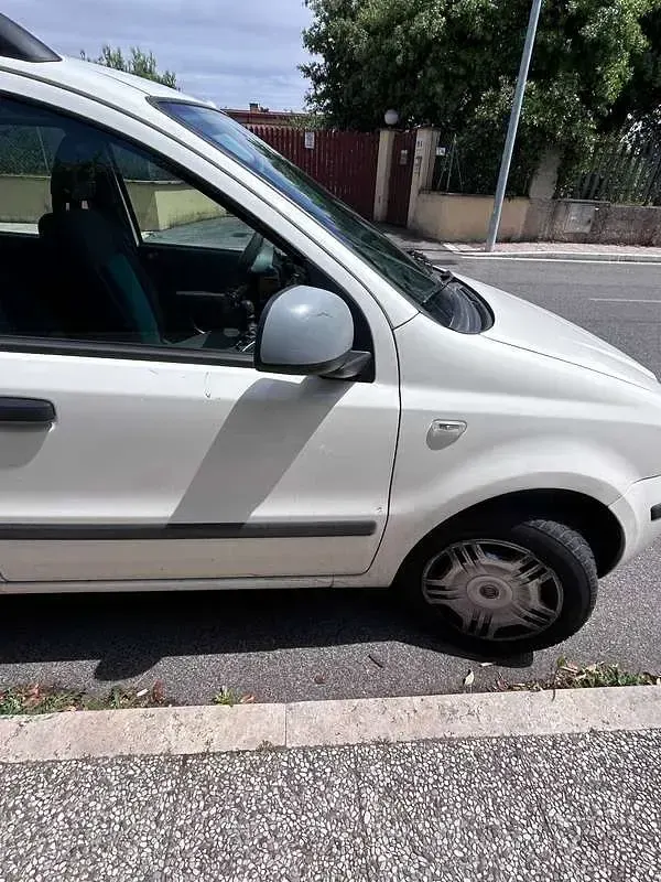 Usata Fiat Panda 77 CV (56 kW) 2012 Bianco Utilitaria