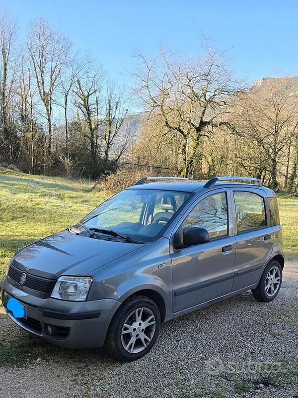 Usata Fiat Panda 75 CV (55 kW) 2012 Grigio Utilitaria