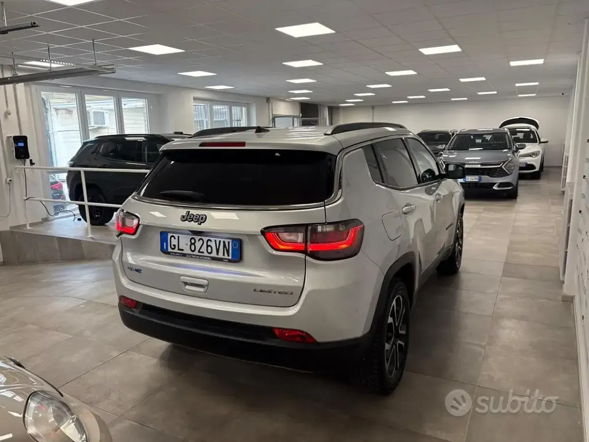 Usata Jeep Compass Limited 131 CV (96 kW) 2022 Grigio SUV