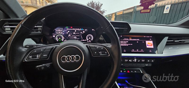 Usata Audi A3 e-tron Ambiente 245 CV (180 kW) 2021 Nero Utilitaria