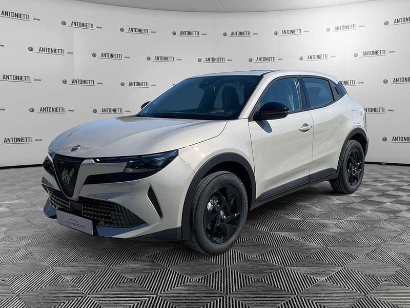 Nuova Alfa Romeo Junior 145 CV (106 kW) 2025 Beige SUV