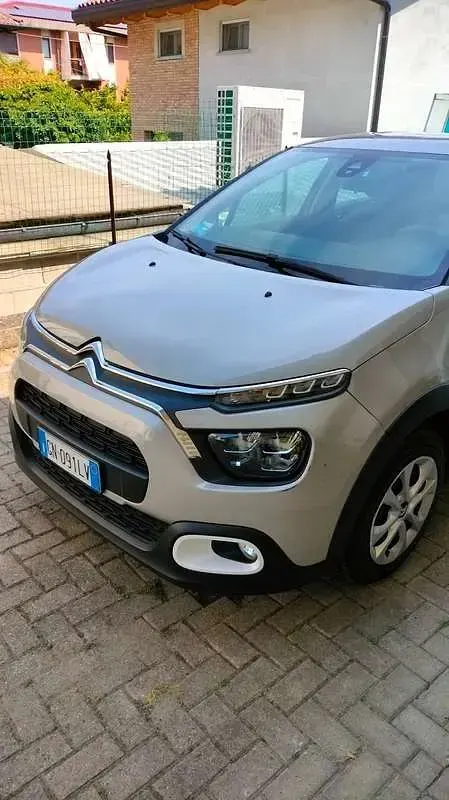 Usata Citroën C3 PureTech 83 CV (61 kW) 2023 Grigio Utilitaria