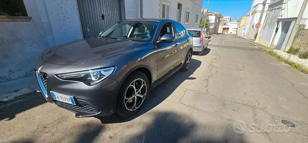 Usata Alfa Romeo Stelvio Executive 190 CV (139 kW) 2020 Grigio SUV