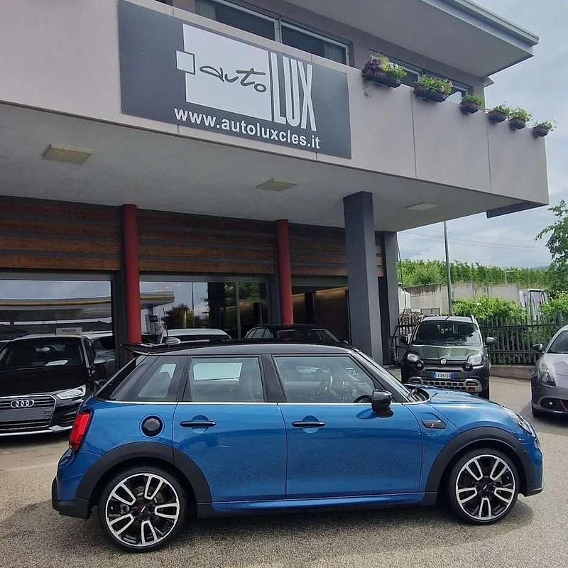 Usata Mini John Cooper Works 178 CV (130 kW) 2021 Blu/azzurro Utilitaria