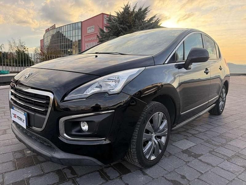 Nero Usata 2015 Peugeot 3008 Allure Monovolume | 6700 € (Buon prezzo) - Immagine 1/4