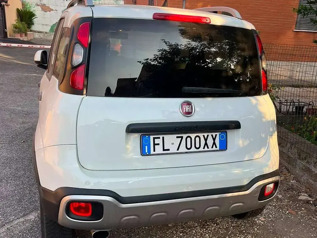 Usata Fiat Panda Cross Cross 90 CV (66 kW) 2018 Bianco Utilitaria