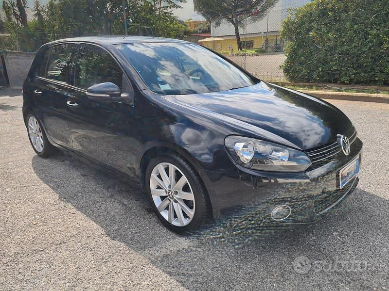 Usata VW Golf VI Comfortline 122 CV (89 kW) 2009 Nero Utilitaria