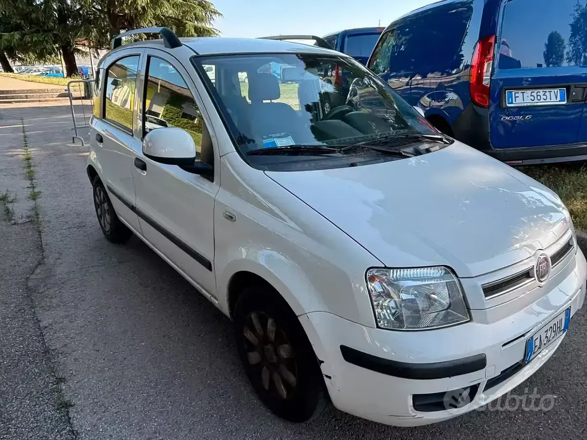 Usata Fiat Panda Dynamic 60 CV (44 kW) 2010 Bianco Utilitaria