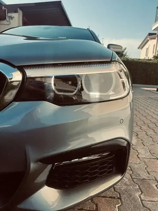 Usata BMW 530 M Sport 249 CV (183 kW) 2018 Grigio Station wagon