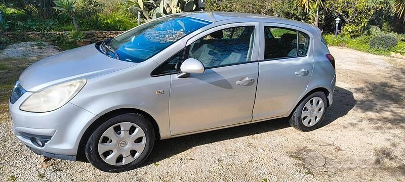 Usata Opel Corsa 75 CV (55 kW) 2008