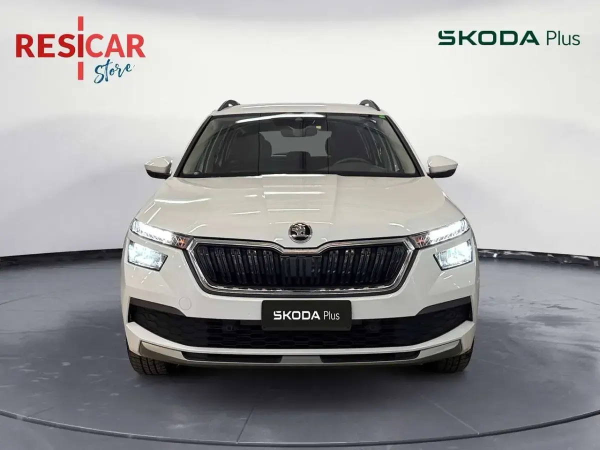 Occasion Skoda Kamiq Ambition 110 ch (80 kW) 2022 Blanc SUV