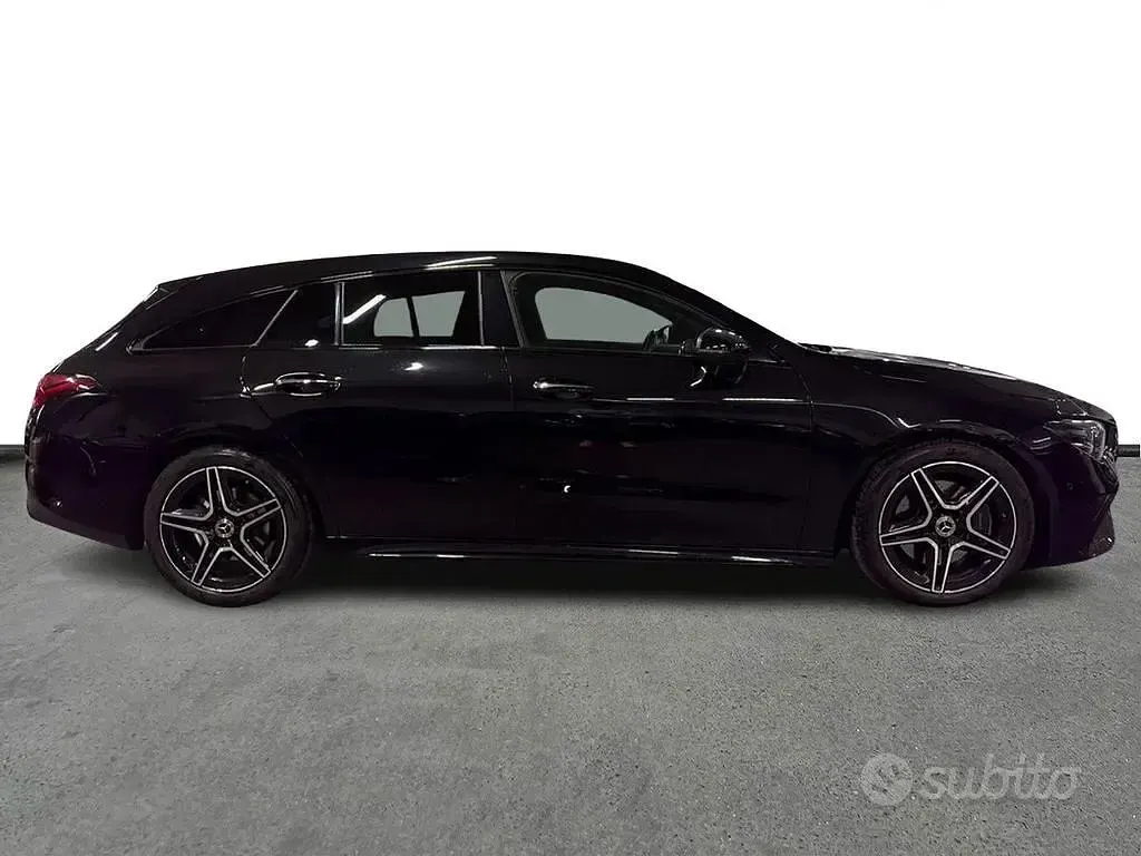 Usata Mercedes CLA200 Executive 150 CV (110 kW) 2024 Other Coupé