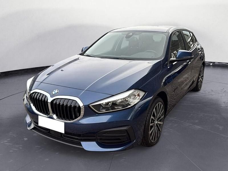Usata BMW 116 Advantage 116 CV (85 kW) 2021 Bianco Utilitaria
