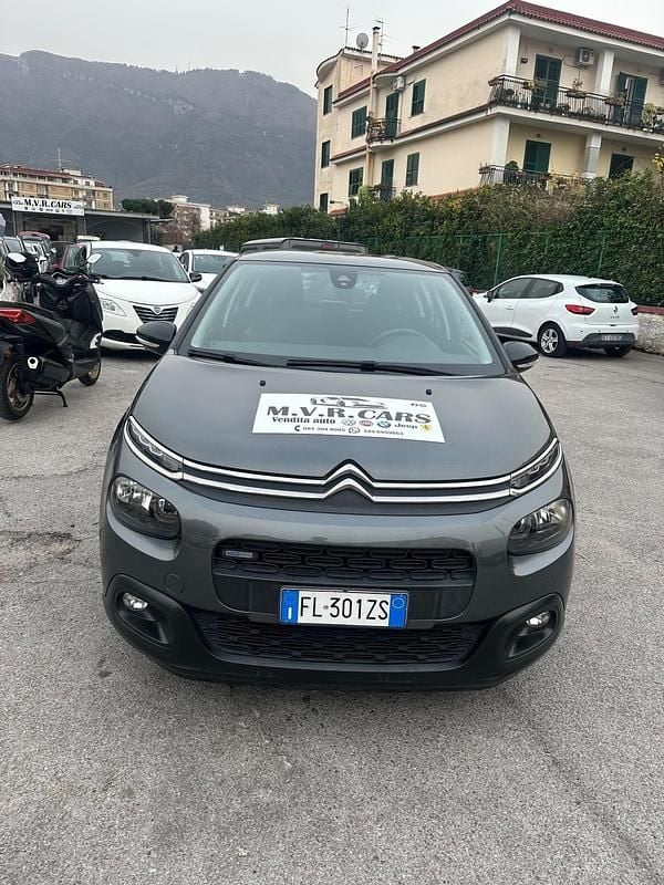 Grigio Usata 2017 Citroën C3 PureTech Berlina | 6799 € (Ottimo prezzo) - Immagine 1/4