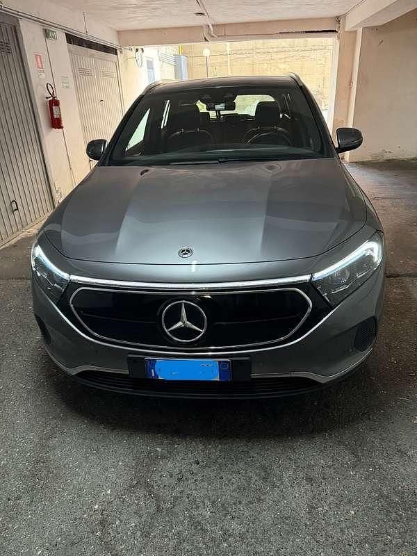 Usata Mercedes EQA250 94 kW (129 CV) 2023 SUV