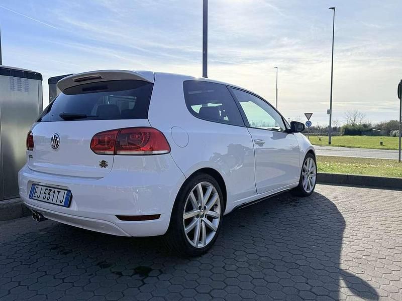 Usata VW Golf VI GTD 170 CV (125 kW) 2011 Bianco Utilitaria