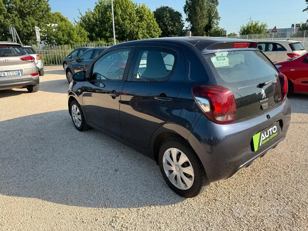 Usata Peugeot 108 Allure 69 CV (50 kW) 2016 Grigio Berlina