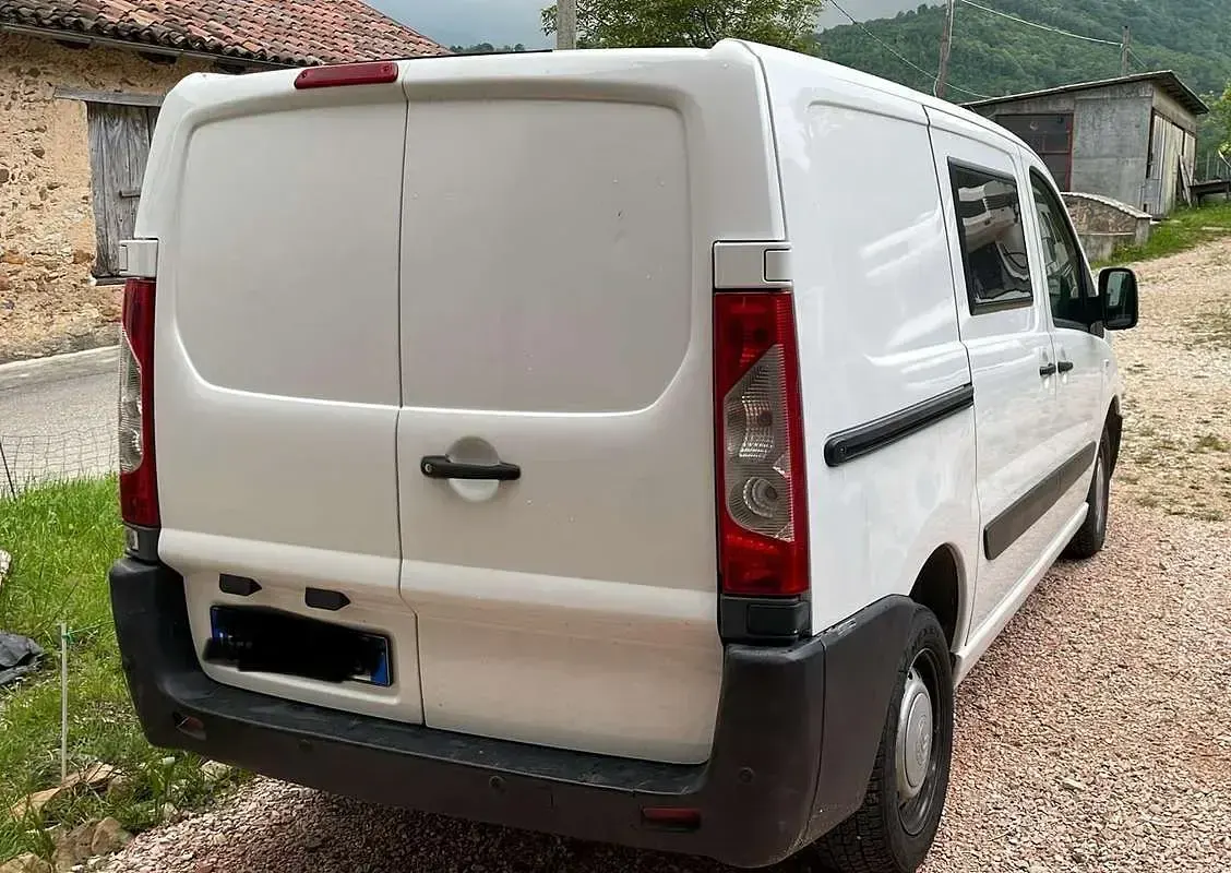 Usata Citroën Jumpy 185 CV (136 kW) 2009 Bianco Monovolume