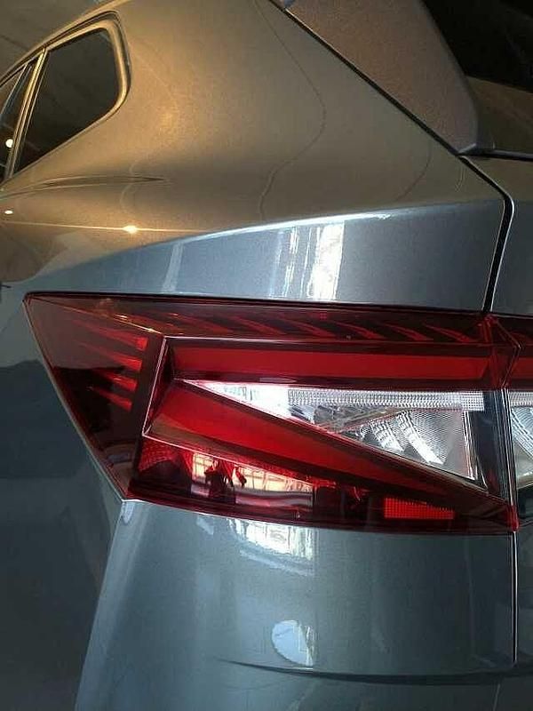 Usata Skoda Enyaq iV 131 kW (179 CV) 2023 Grigio SUV