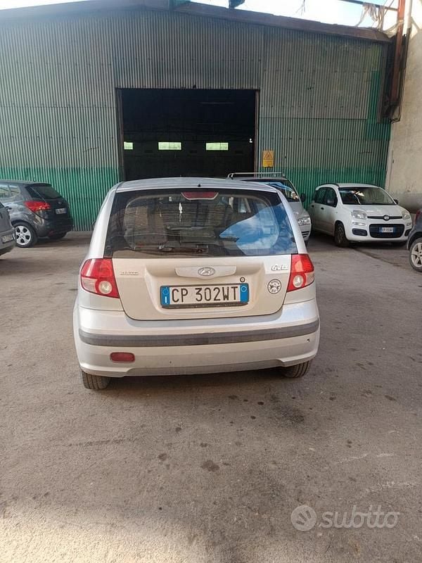 Usata Hyundai Getz 66 CV (48 kW) 2004 Grigio Utilitaria