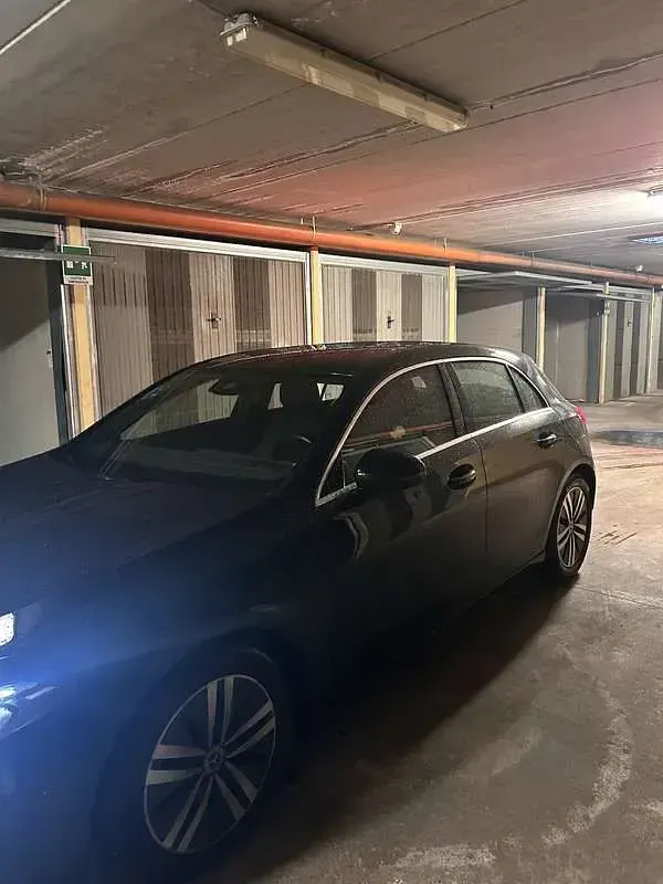 Usata Mercedes A160 109 CV (80 kW) 2022 Nero Utilitaria