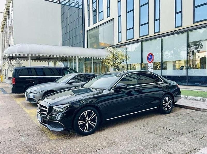 Usata Mercedes E200 Premium 150 CV (110 kW) 2019 Berlina